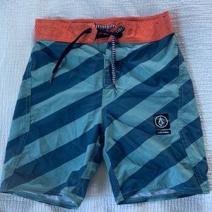 Boys size 7 Volcom Swim trunks
